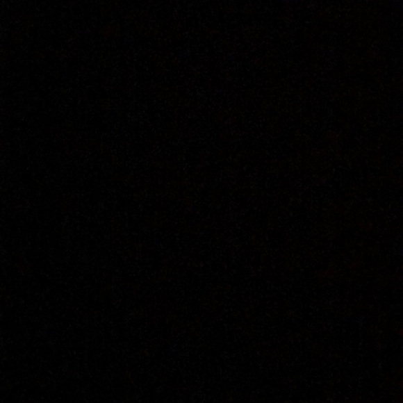 Meet your Posher, Yasmine - Picture 1 of 1